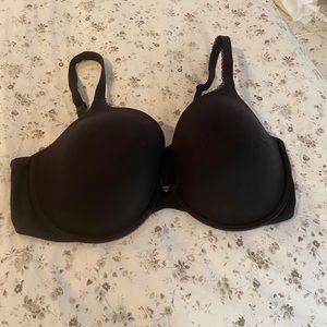 Victoria Secret Body by Victoria Bra